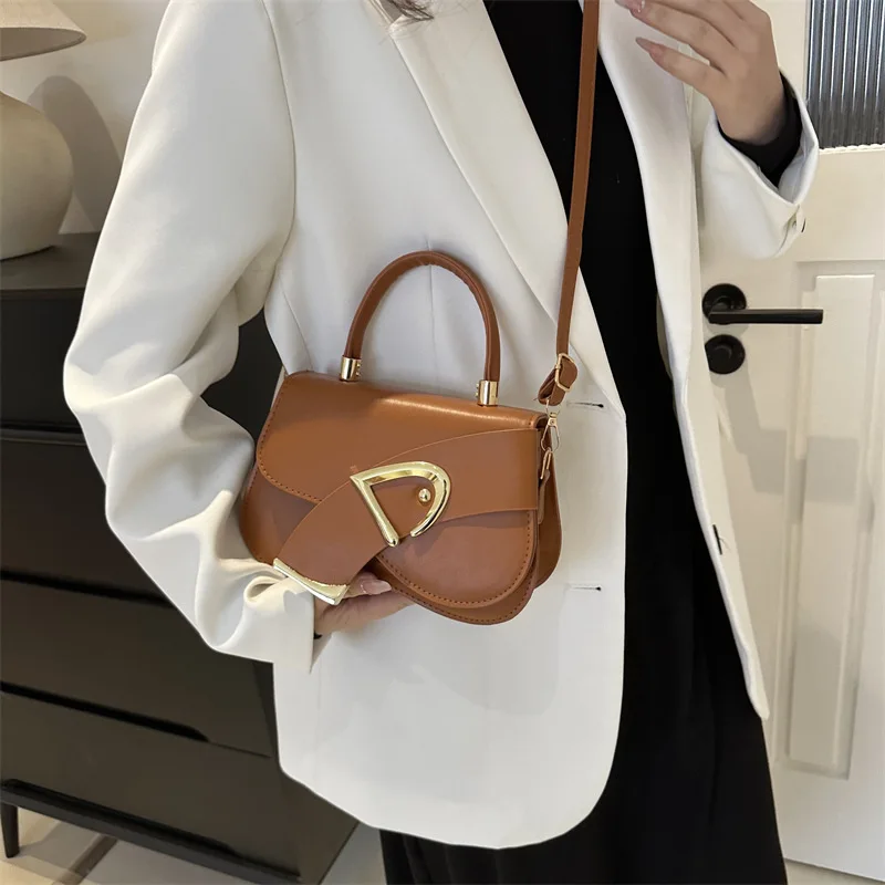 Faionable Women's Crossbody Bag 2025 New Sle Versatile Ladies Bag Single oulder Satchel Trendy Small Square Bag
Faionable Women's Crossbody Bag 2025 New Sle Versatile Ladies Bag Single oulder Satchel Trendy Small Square Bag