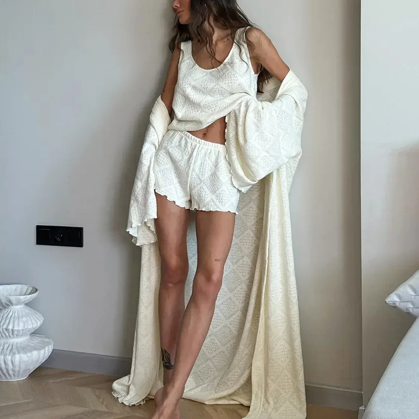 Chic Knitted Cardigan Homewear Jacquard Hollow Fungus Edge Pajamas Bathrobe Vest Shorts Three-piece Loungewear Women's 2026 Y2K
Chic Knitted Cardigan Homewear Jacquard Hollow Fungus Edge Pajamas Bathrobe Vest Shorts Three-piece Loungewear Women's 2026 Y2K