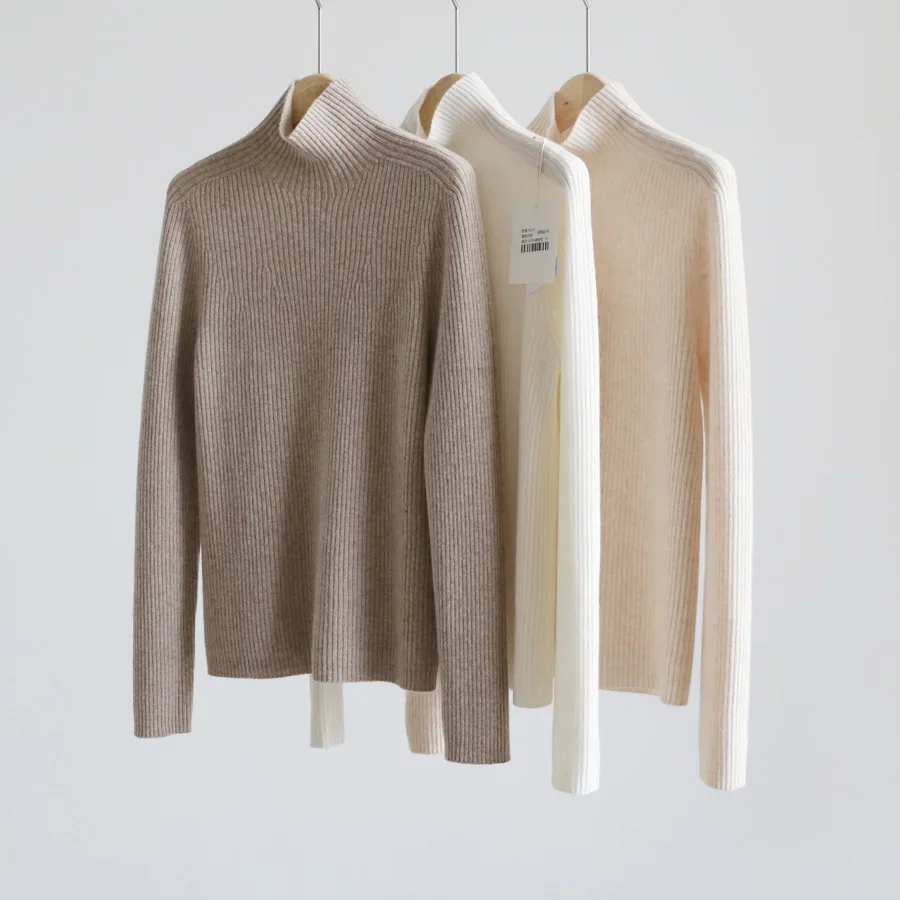 Half-high Collar Pit Strip Thickened Wool Seamless One-piece Solid Color Knitted Bottoming Long-sleeved Pullover Sweater
Half-high Collar Pit Strip Thickened Wool Seamless One-piece Solid Color Knitted Bottoming Long-sleeved Pullover Sweater