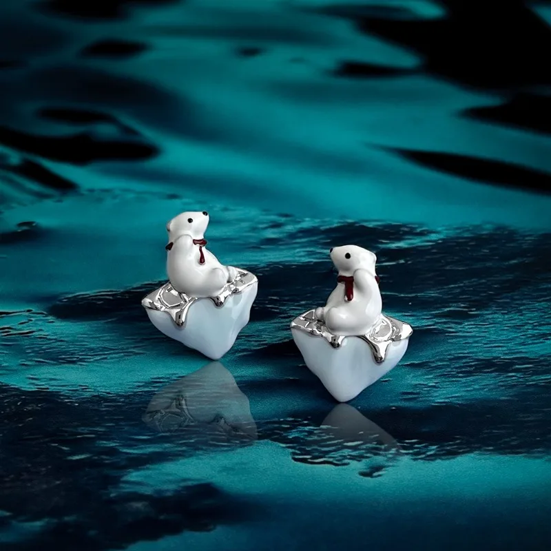 Original Polar Bear Environmentalism Earrings Women Cute Fun Designer Niche Silver Needle Glacier Melting Studs
Original Polar Bear Environmentalism Earrings Women Cute Fun Designer Niche Silver Needle Glacier Melting Studs