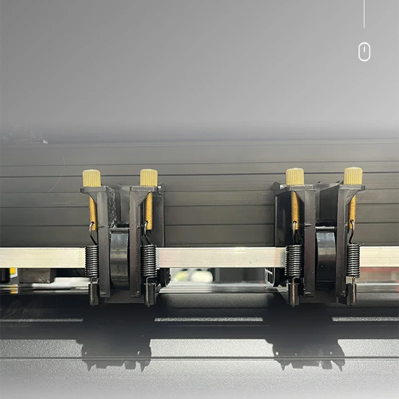 A3+ Fully Automatic Positioning Die-Cutting Machine, Self-Adhesive Label Die-Cutting Machine, Custom-Shaped Die-Cutting and Engr
A3+ Fully Automatic Positioning Die-Cutting Machine, Self-Adhesive Label Die-Cutting Machine, Custom-Shaped Die-Cutting and Engr
