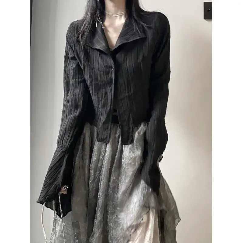 Y2k Blouse Women Vintage Black Shirt Gothic Harjauku Pleated Button Up Korean Dark Tight Long Sleeve Aesthetic Female
Y2k Blouse Women Vintage Black Shirt Gothic Harjauku Pleated Button Up Korean Dark Tight Long Sleeve Aesthetic Female