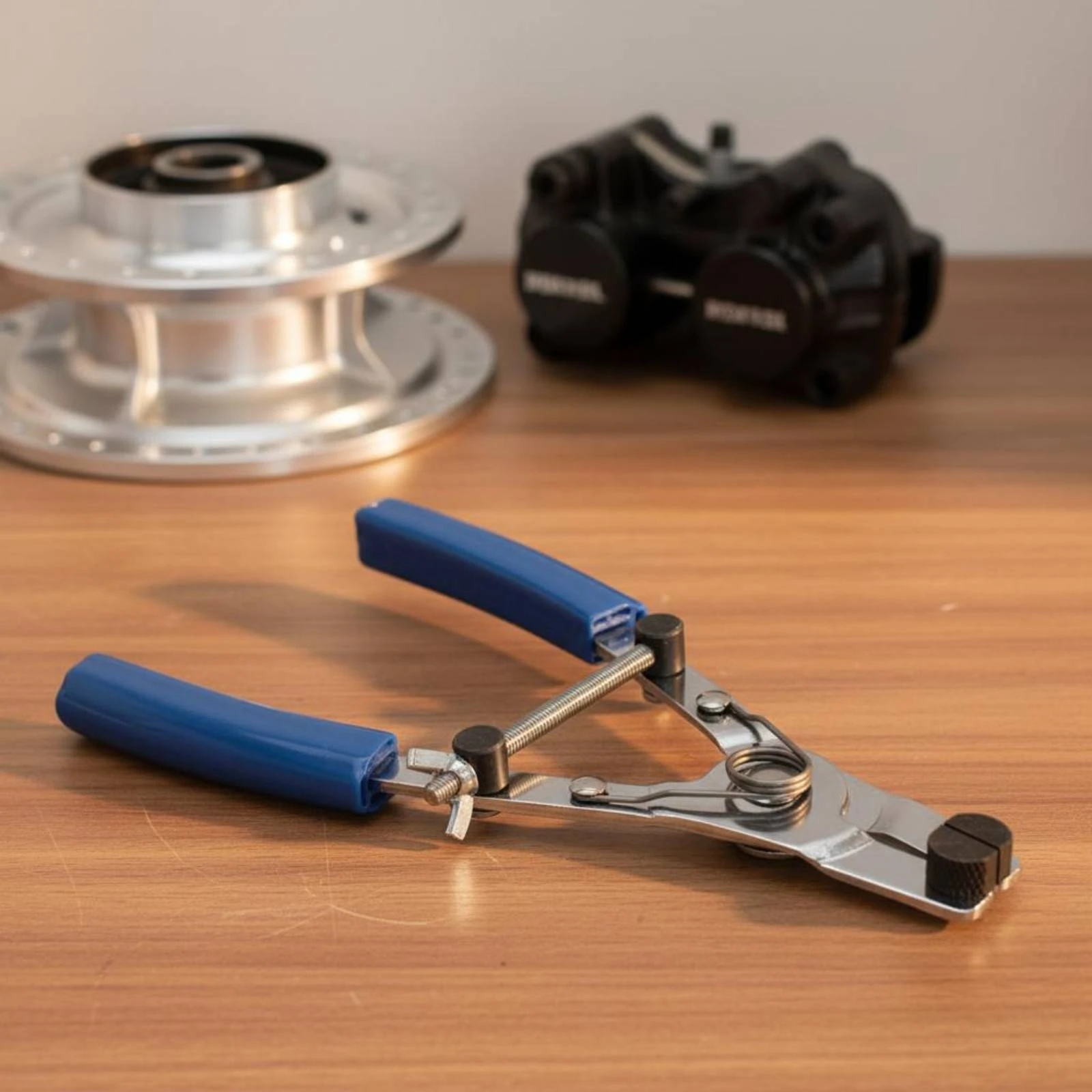Brake Caliper Cylinder Tool Easy to Use Brake Cylinder Removal Pliers Vehicle Repair Tools Professional Quality Corrosion
Brake Caliper Cylinder Tool Easy to Use Brake Cylinder Removal Pliers Vehicle Repair Tools Professional Quality Corrosion
