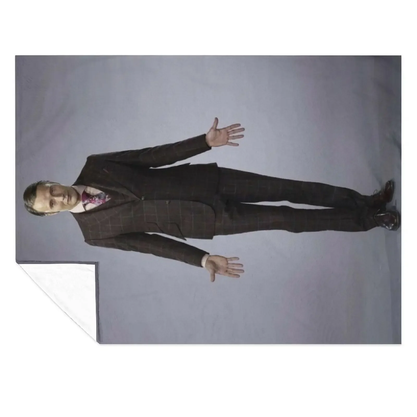 the late great hannibal lecter Throw Blanket Luxury Designer halloween Beach Hairys Blankets 
the late great hannibal lecter Throw Blanket Luxury Designer halloween Beach Hairys Blankets