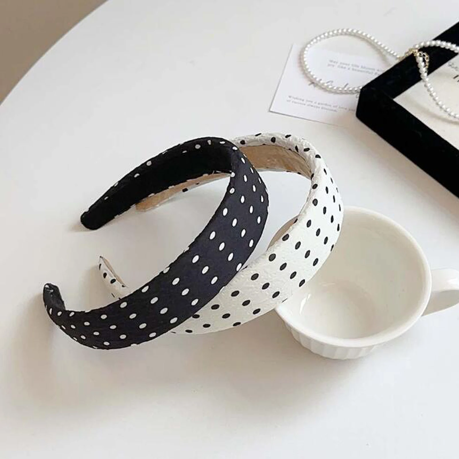 New Fashion Headband For Women Classic Dot Point Hairband Black White Headwear Summer Cool Hair Accessories Girls
New Fashion Headband For Women Classic Dot Point Hairband Black White Headwear Summer Cool Hair Accessories Girls