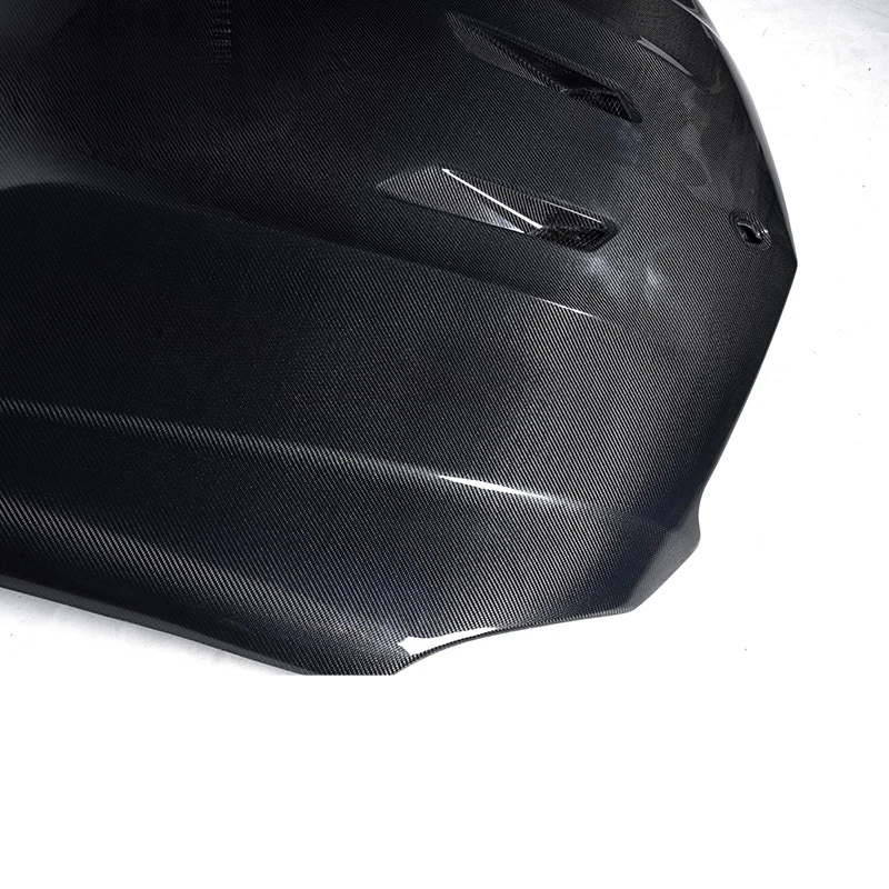 Zengxuan For Mercedes-Benz W204 Late Model Lightweight High-Strength Carbon Fiber Engine Hood
Zengxuan For Mercedes-Benz W204 Late Model Lightweight High-Strength Carbon Fiber Engine Hood