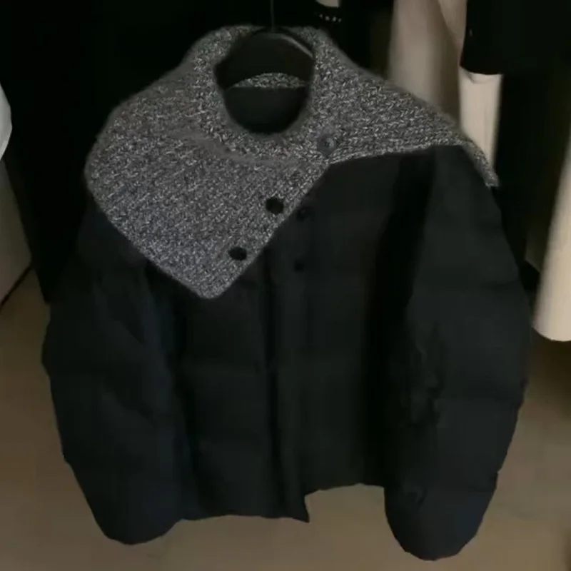 Свободная укороченная хлопковая куртка для женщин: модная зимняя верхняя одежда с воротником, повседневная, универсальная, стильная, с французским шиком и премиальным видом
Свободная укороченная хлопковая куртка для женщин: модная зимняя верхняя одежда с воротником, повседневная, универсальная, стильная, с французским шиком и премиальным видом