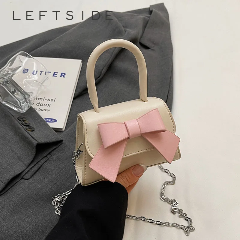 LEFTSIDE Cute Bow Design Pu Leather Crossbody Bags for Women 2024 Trend Fashion Shoulder Bag Lady New Handbags with Short Handle
LEFTSIDE Cute Bow Design Pu Leather Crossbody Bags for Women 2024 Trend Fashion Shoulder Bag Lady New Handbags with Short Handle
