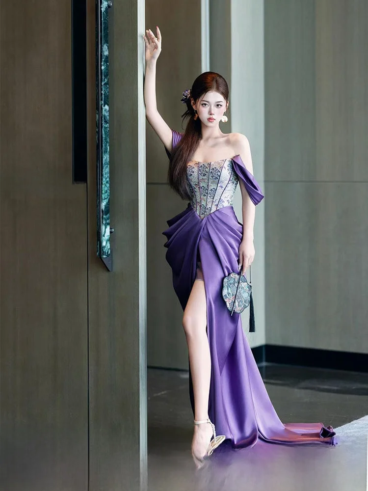 Ele Purple Chinese Sle Bridal Morning Robe Wedding Dr for Women with Strapl Design Suitable for Engagement And Ba...
Ele Purple Chinese Sle Bridal Morning Robe Wedding Dr for Women with Strapl Design Suitable for Engagement And Ba...