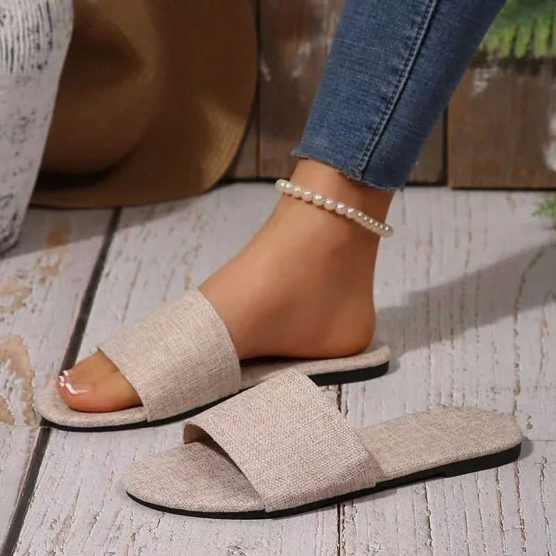 Ladies Shoes on Sale 2025 Open Toe Women's Slippers Outdoor Casual Slippers Women Round Toe Flat with Plus Size Concise Sandals
Ladies Shoes on Sale 2025 Open Toe Women's Slippers Outdoor Casual Slippers Women Round Toe Flat with Plus Size Concise Sandals