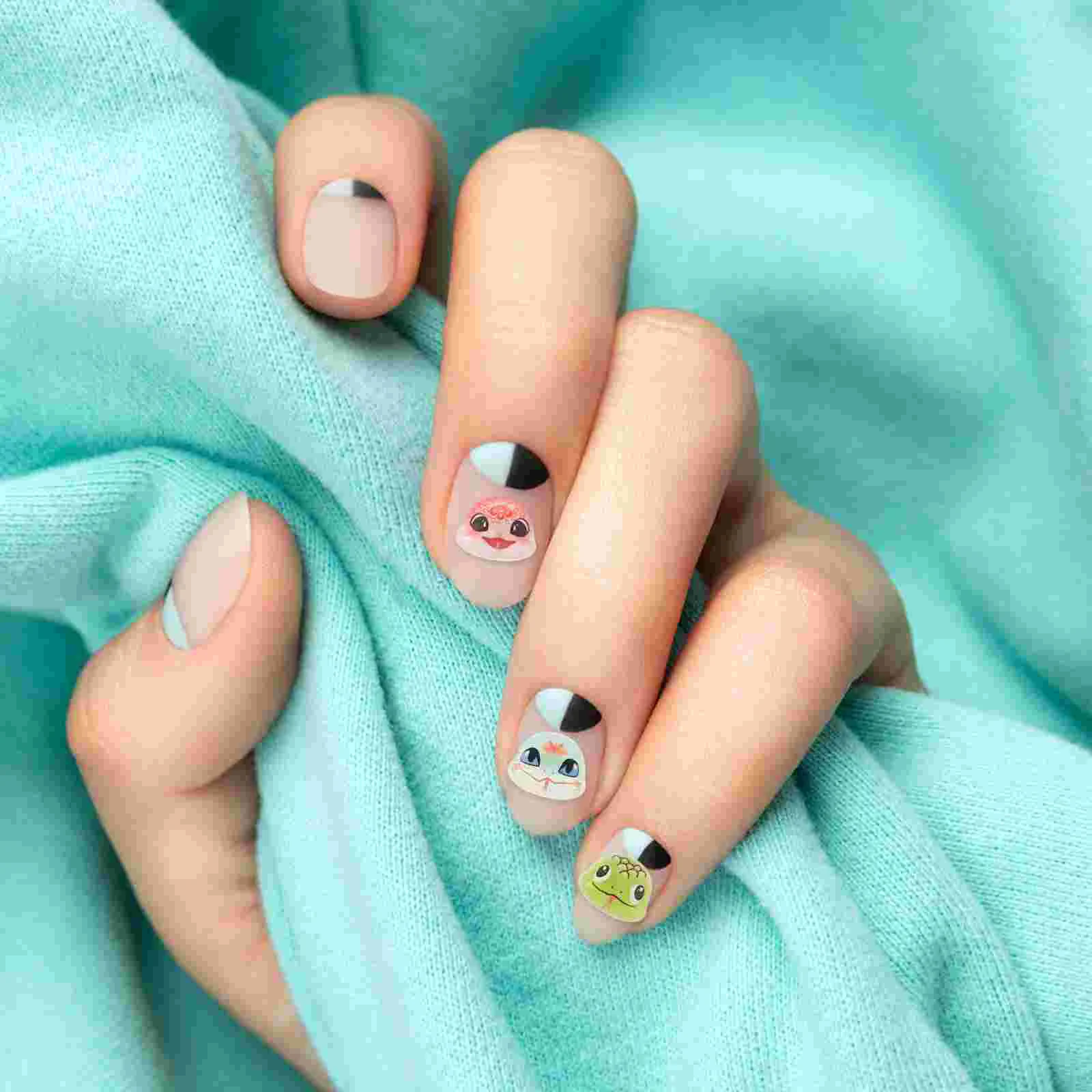 20pcs Snake Head Nail Charms 2025 Resin Snake Nail Supplies Cute Snake Year Nail Decorations Snake Nail Cute Nail Charms
20pcs Snake Head Nail Charms 2025 Resin Snake Nail Supplies Cute Snake Year Nail Decorations Snake Nail Cute Nail Charms
