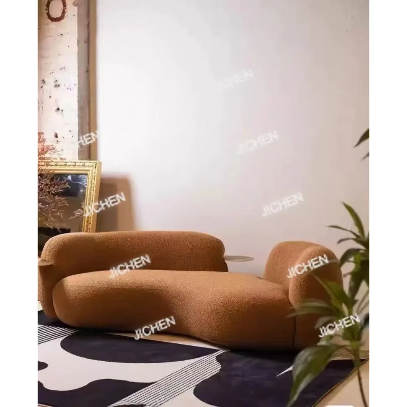 Итальянский диван JC Cream в стиле лёгкой роскоши, одноместный, с изогнутой спинкой, из массива дерева, подходит для небольших квартир, гостиных, а также для магазинов одежды.
Итальянский диван JC Cream в стиле лёгкой роскоши, одноместный, с изогнутой спинкой, из массива дерева, подходит для небольших квартир, гостиных, а также для магазинов одежды.