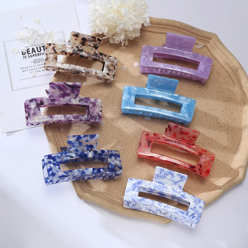 YanwenxKorean Style Hair Claws Elegant Acrylic Hairpin Leopard Print Hair Clip Large Geometry Headwear for Girl Hair Accessories
YanwenxKorean Style Hair Claws Elegant Acrylic Hairpin Leopard Print Hair Clip Large Geometry Headwear for Girl Hair Accessories