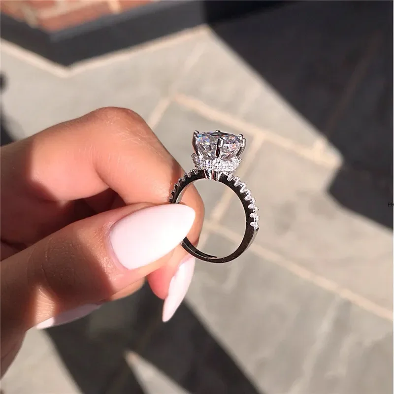 Fine Jewelry 1 Carat Lab Diamond Rings For Women Party Elegant Bridal Jewelry Silver Color Wedding Engagement Rings
Fine Jewelry 1 Carat Lab Diamond Rings For Women Party Elegant Bridal Jewelry Silver Color Wedding Engagement Rings