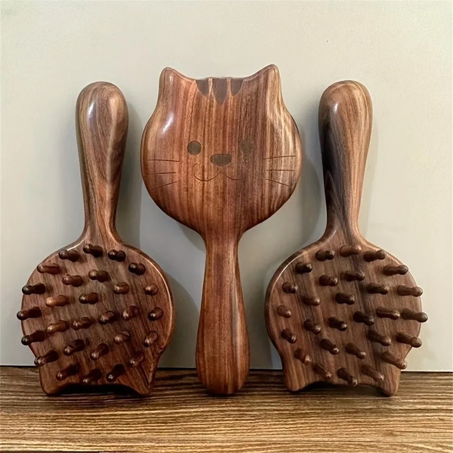 The cat-shaped massage comb for women's scalp and meridians is designed with a cute little face and soft bristles for fun
The cat-shaped massage comb for women's scalp and meridians is designed with a cute little face and soft bristles for fun