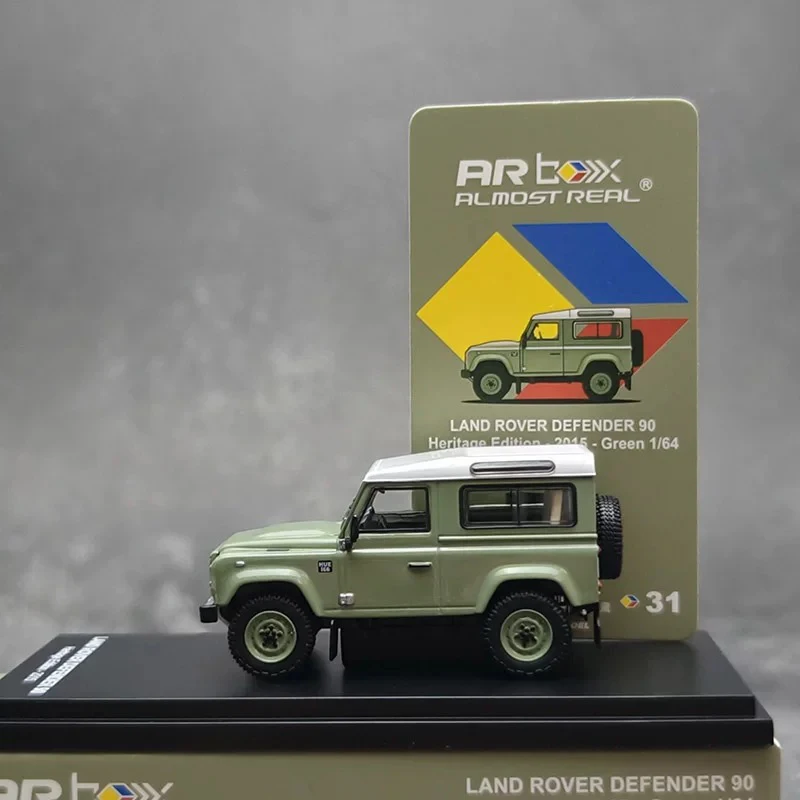 ARBox Diecast 1:64 DEFENDER 90 2015 Green Alloy Simulation Car Model Collection Display Ornament Toy Gift
ARBox Diecast 1:64 DEFENDER 90 2015 Green Alloy Simulation Car Model Collection Display Ornament Toy Gift