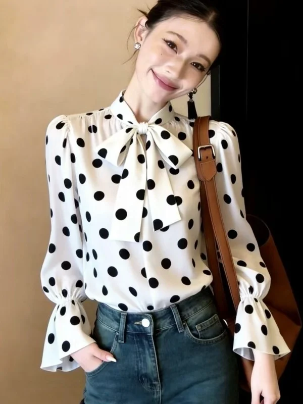 Spring New Arrival Casual Sle White Polka Dot Women's irt with Flared Sves Faionable Trendy Leisure Wind
Spring New Arrival Casual Sle White Polka Dot Women's irt with Flared Sves Faionable Trendy Leisure Wind