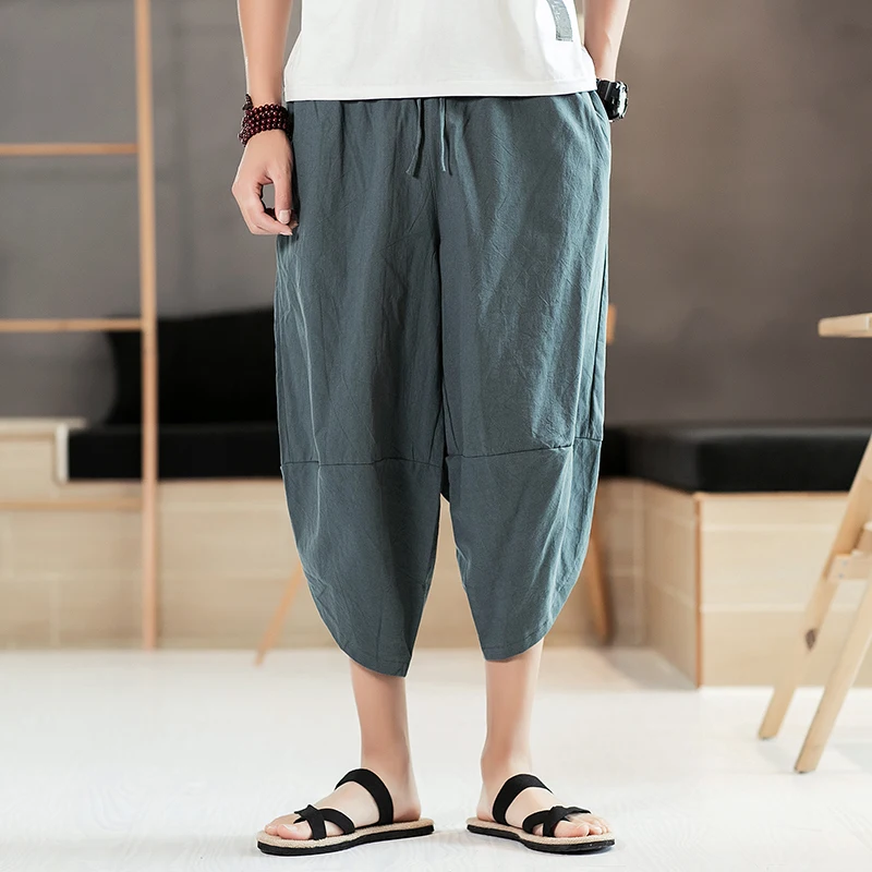 Men's Summer 3/4 Capri Pants Streetwear Harem Pants Lightweight Loose Elastic Waist Drawstring Casual Beach Yoga Trousers, M-5XL
Men's Summer 3/4 Capri Pants Streetwear Harem Pants Lightweight Loose Elastic Waist Drawstring Casual Beach Yoga Trousers, M-5XL