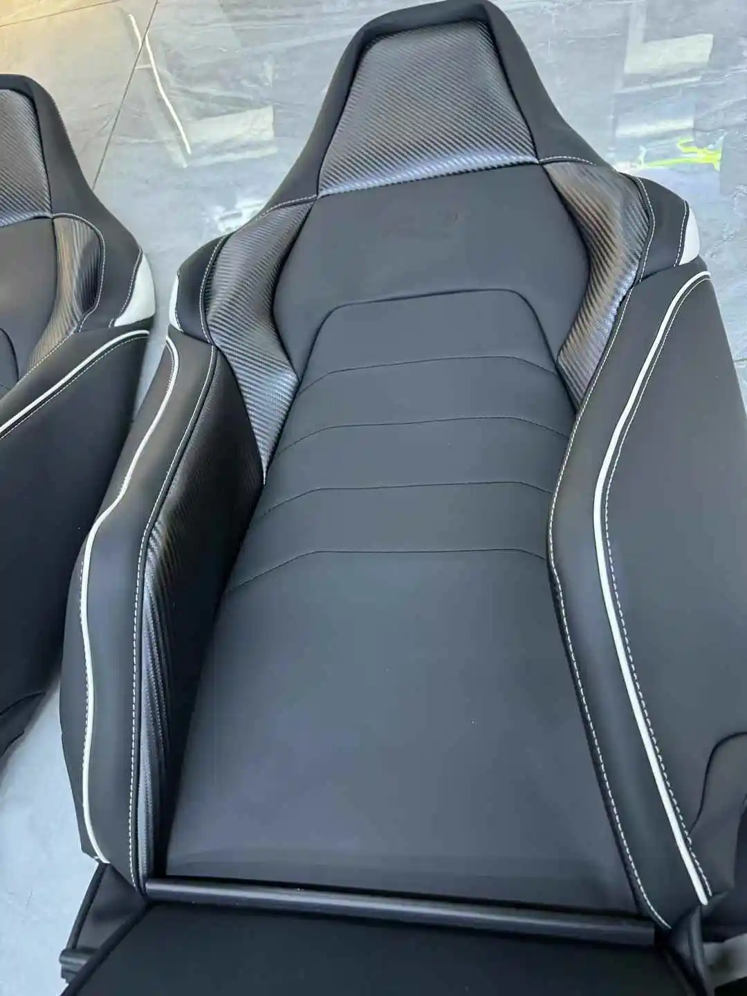 Hot-selling Custom Fit Full Set Car Seat Covers for Volkswagen Polo2009 2010 2011 2012 2013 2014 2015 2016 2017 2018 2019 2020
Hot-selling Custom Fit Full Set Car Seat Covers for Volkswagen Polo2009 2010 2011 2012 2013 2014 2015 2016 2017 2018 2019 2020