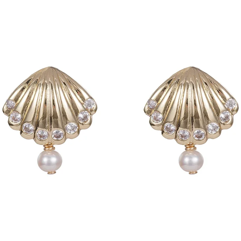 Micro-set flash diamond shell s925 silver needle natural freshwater pearl stud earrings women's premium earrings
Micro-set flash diamond shell s925 silver needle natural freshwater pearl stud earrings women's premium earrings