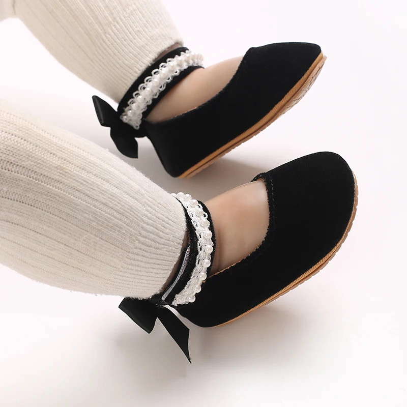 Baby shoes Bowknot Rubber Sole Anti-slip Velvet fabric Ballet Slippers Baby Girl Dress Shoes First Walker Toddler Crib Shoes
Baby shoes Bowknot Rubber Sole Anti-slip Velvet fabric Ballet Slippers Baby Girl Dress Shoes First Walker Toddler Crib Shoes