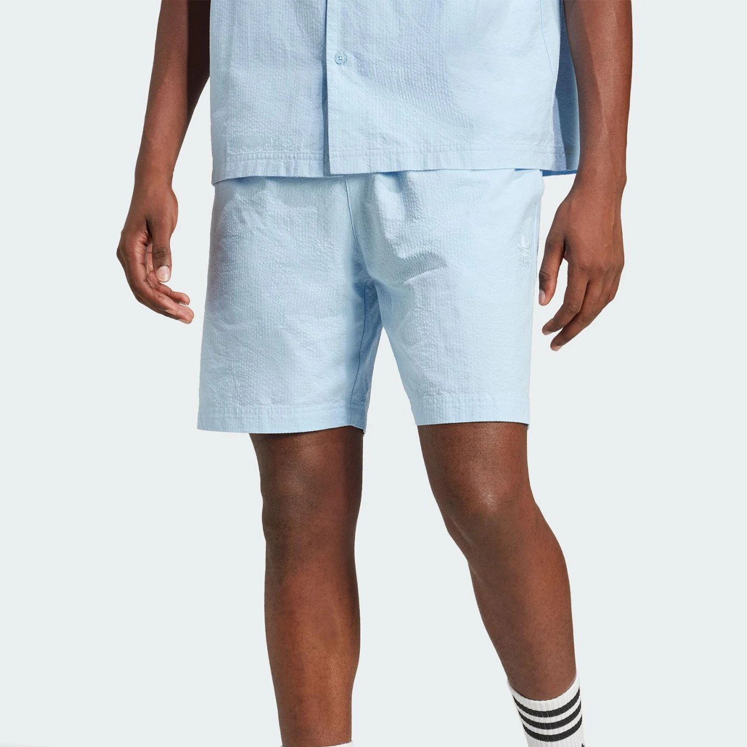 Adidas Originals Trefoil Men's Loose Casual Training Lightweight Shorts JD2462
Adidas Originals Trefoil Men's Loose Casual Training Lightweight Shorts JD2462