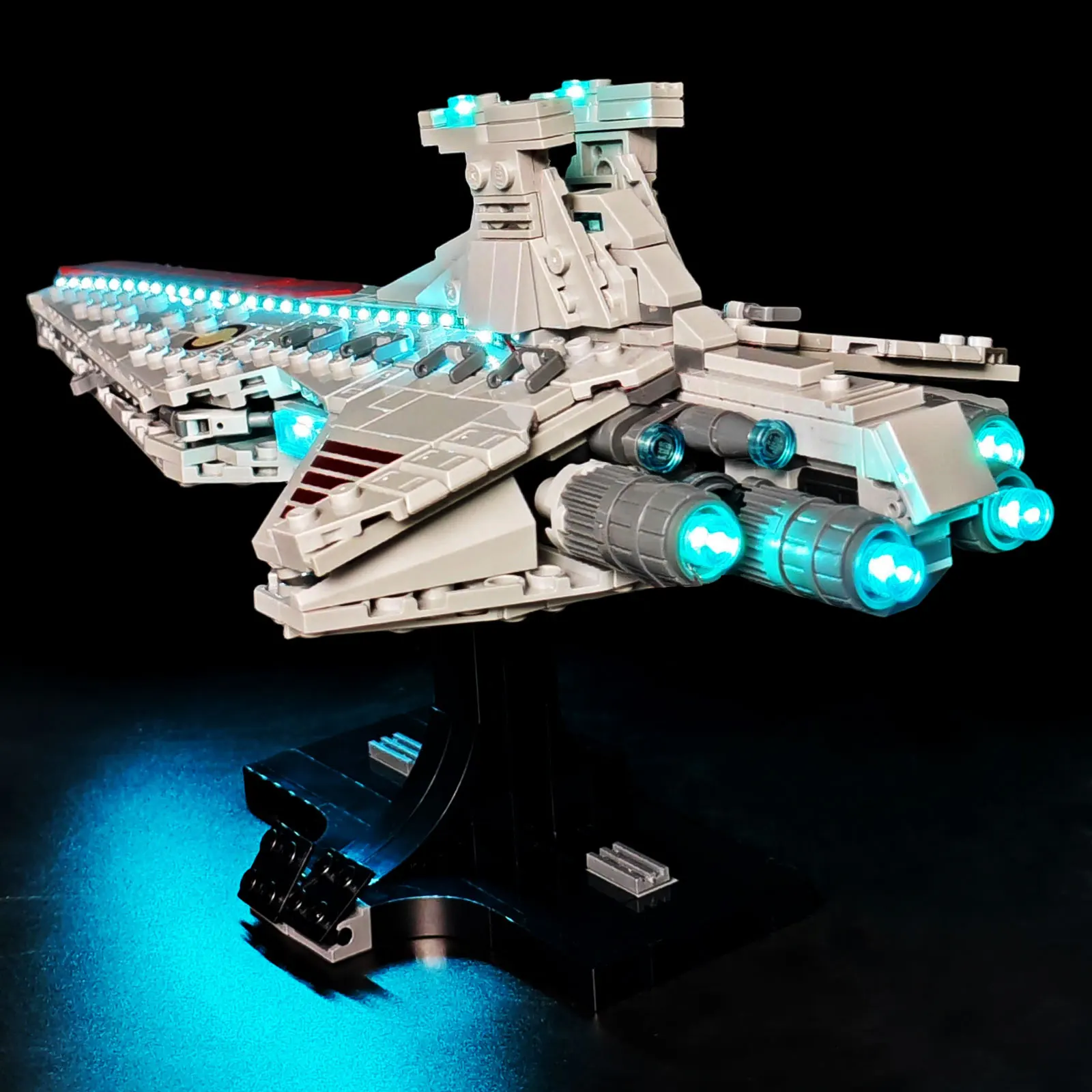 BRIXSPARK LED Light Kit for Lego 75441, USB DIY Light For Venator-Class Attack Cruiser MOC Building Blocks, Bricks Not Included
BRIXSPARK LED Light Kit for Lego 75441, USB DIY Light For Venator-Class Attack Cruiser MOC Building Blocks, Bricks Not Included