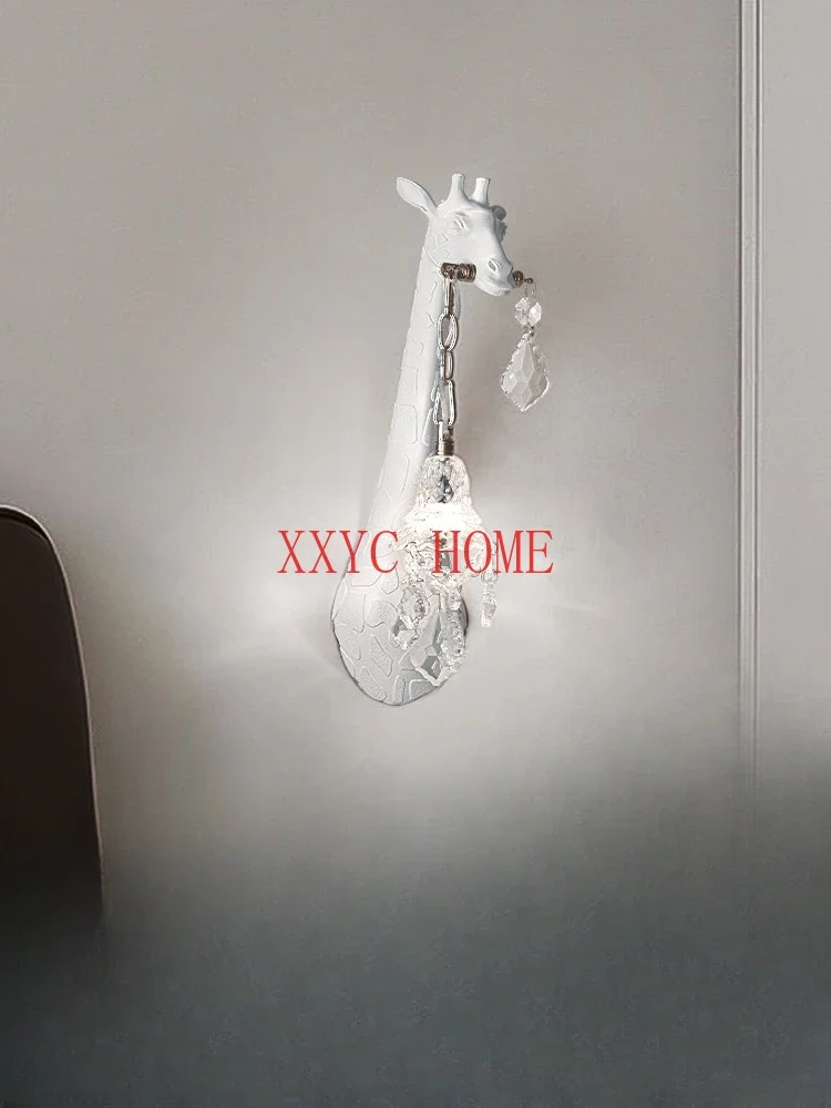 Giraffe Wall Lamp Bedside Lamp in the Living Room Nordic Style Advanced Personality Creative Modern Aisle Light
Giraffe Wall Lamp Bedside Lamp in the Living Room Nordic Style Advanced Personality Creative Modern Aisle Light