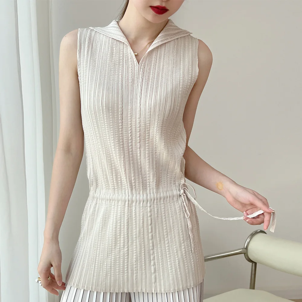 Miyake Pleated Lapel Waistband Sleeveless Tank Top Women's Beach Leisure Vacation Loose Sleeveless T-shirt Slim Fit Top
Miyake Pleated Lapel Waistband Sleeveless Tank Top Women's Beach Leisure Vacation Loose Sleeveless T-shirt Slim Fit Top