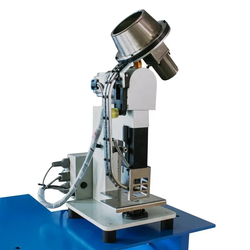 Semi automatic small eyelet press grommet machine eyelet riveting machinery with good quality
Semi automatic small eyelet press grommet machine eyelet riveting machinery with good quality
