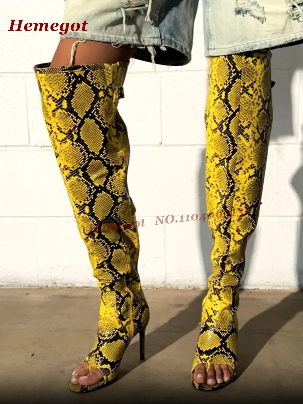 Yellow Snakeskin Clip Toe Sandal Boots Stiletto Back Air Buckled Over The Knee Boots Summer Autumn Shoes for Women 2025 New Sexy
Yellow Snakeskin Clip Toe Sandal Boots Stiletto Back Air Buckled Over The Knee Boots Summer Autumn Shoes for Women 2025 New Sexy