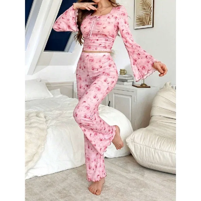 Women's Pajama Casual Crop Top Pink Floral Loungewear Set Wide Leg Pants High Waist Sleepwear Set Two Piece Long Sleeve Pajamas
Women's Pajama Casual Crop Top Pink Floral Loungewear Set Wide Leg Pants High Waist Sleepwear Set Two Piece Long Sleeve Pajamas