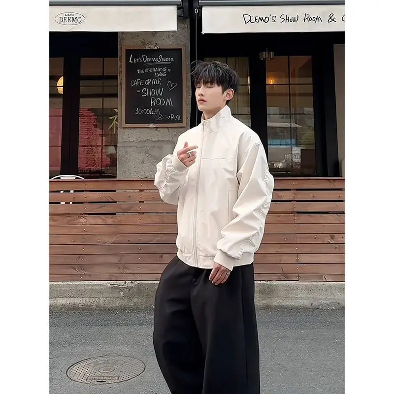 Мужская куртка Jaet ort, повседневная уличная ветрозащитная полиэфирная ткань, весна-лето, модная брендовая свободная посадка, прямой подол
Мужская куртка Jaet ort, повседневная уличная ветрозащитная полиэфирная ткань, весна-лето, модная брендовая свободная посадка, прямой подол