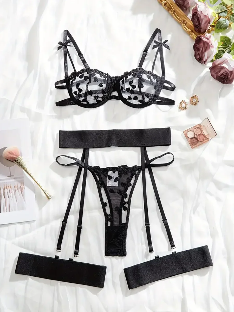 Fashion Sexy Lingerie Erotic Bra Set Panties Steel Ring Bra Lace Mesh Sexy Cross Webbing Hollow Erotic Lingerie Waistband
Fashion Sexy Lingerie Erotic Bra Set Panties Steel Ring Bra Lace Mesh Sexy Cross Webbing Hollow Erotic Lingerie Waistband