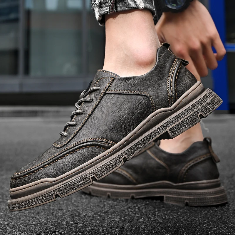 Derby men's shoes Leisure and versatile design styles Outdoor Fashion Street or Business Office Handsome shoes Quality New
Derby men's shoes Leisure and versatile design styles Outdoor Fashion Street or Business Office Handsome shoes Quality New