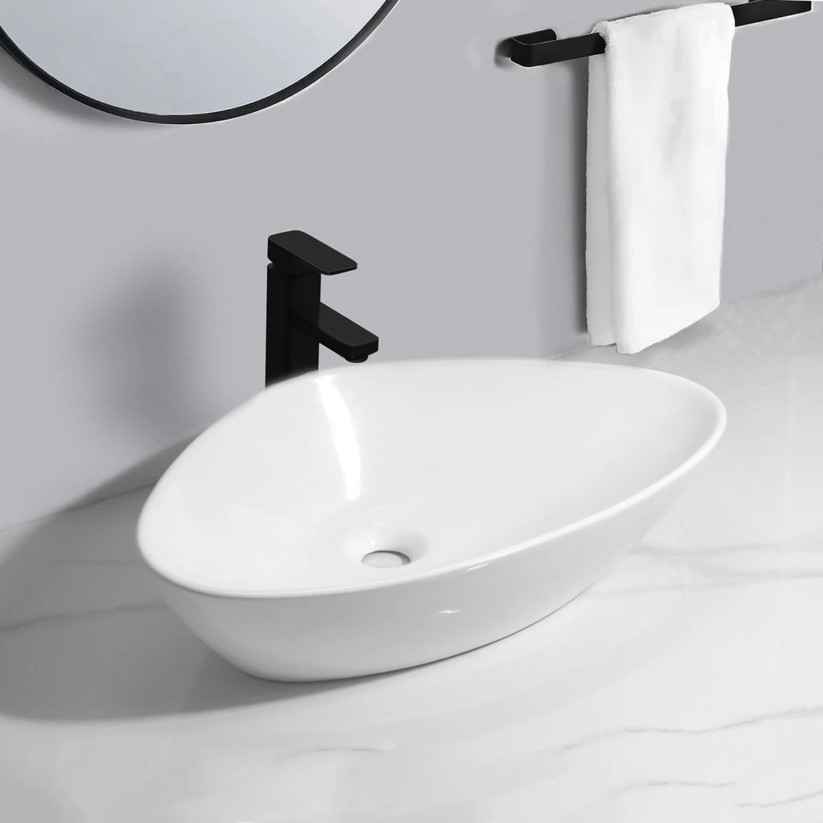 New Nordic Style High Quality White Triangle Bathroom Ceramic Counter Top Basin Wash Hand Sinks Face Basin
New Nordic Style High Quality White Triangle Bathroom Ceramic Counter Top Basin Wash Hand Sinks Face Basin