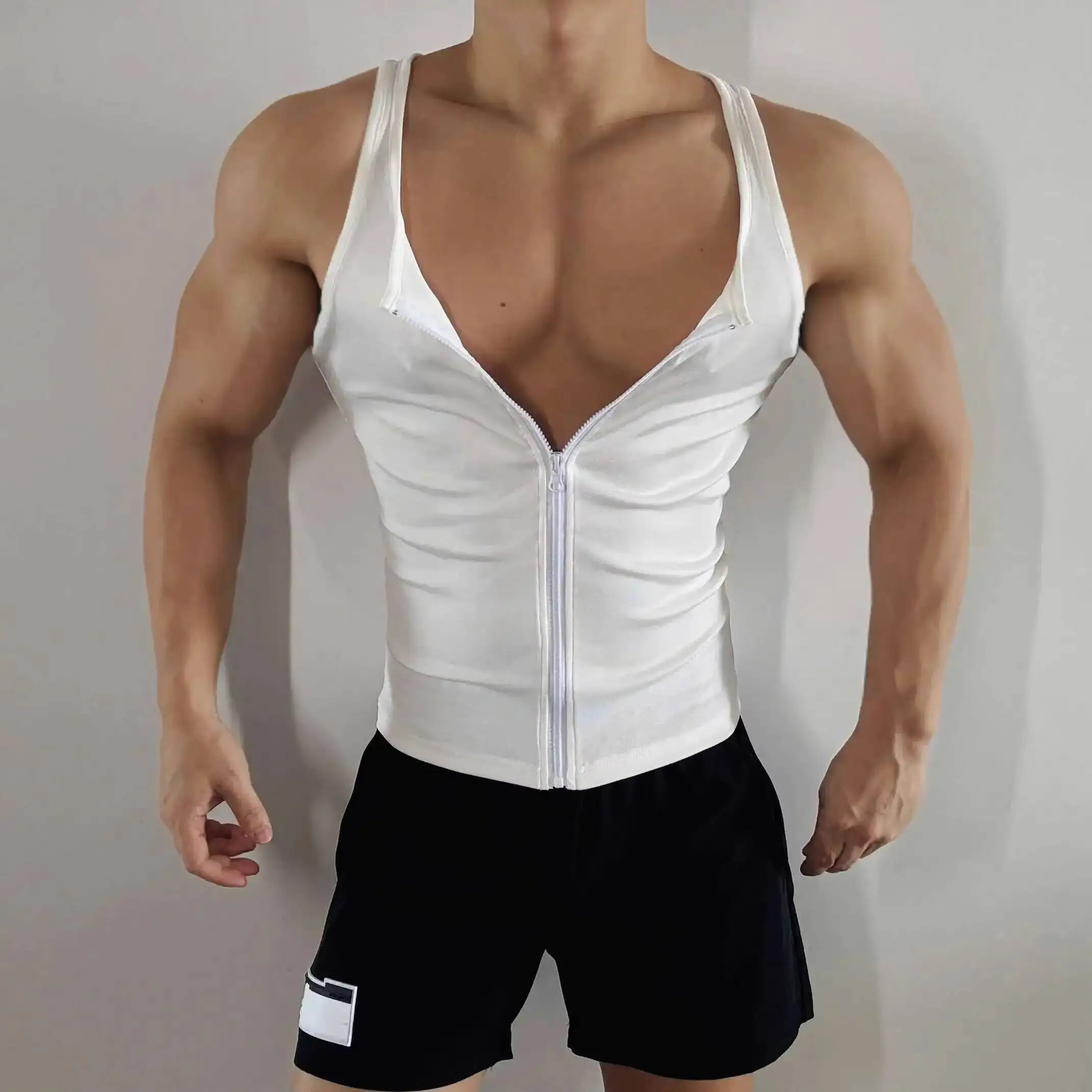 Летняя мужская спортивная майка с глубоким v-образным вырезом для фитнеса, вязаная молния, сексуальная футболка больших размеров, уличная одежда
Летняя мужская спортивная майка с глубоким v-образным вырезом для фитнеса, вязаная молния, сексуальная футболка больших размеров, уличная одежда