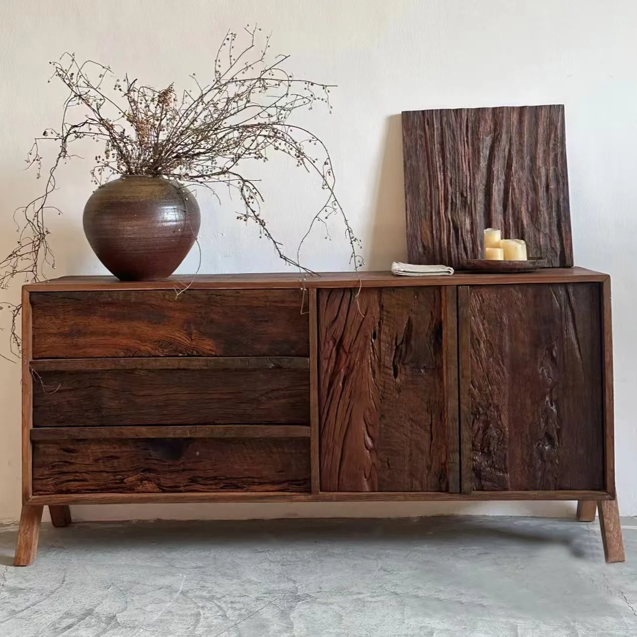 New Chinese Style Old Elm Dining Cabinet, Living Room Decoration Cabinet, Solid Wood Wall Tea Cabinet
New Chinese Style Old Elm Dining Cabinet, Living Room Decoration Cabinet, Solid Wood Wall Tea Cabinet