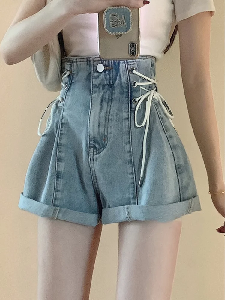 Лето 2024, повседневные широкие джинсы с высокой талией, женские свободные универсальные джинсы с поясом, шикарный дизайн, синяя джинсовая дышащая крутая плата...
Лето 2024, повседневные широкие джинсы с высокой талией, женские свободные универсальные джинсы с поясом, шикарный дизайн, синяя джинсовая дышащая крутая плата...