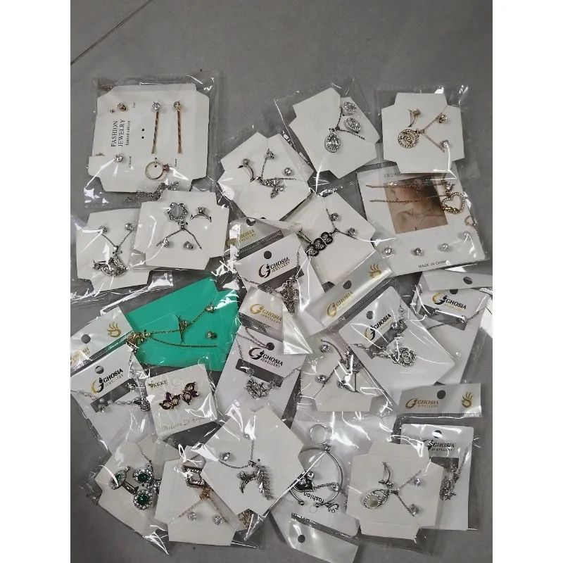 Multi Style Assorted Jewelry Blind Box Random Delicate Necklaces Earrings Bracelets Accessory Gift
Multi Style Assorted Jewelry Blind Box Random Delicate Necklaces Earrings Bracelets Accessory Gift