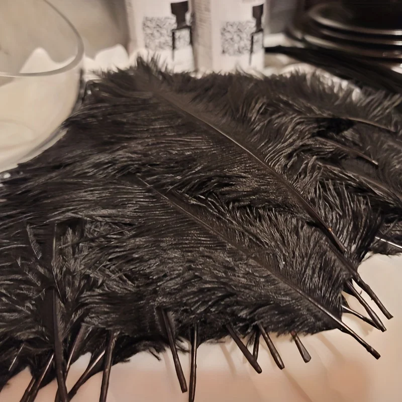 20Pcs 25-30cm Black Ostrich Feathers for Crafts Wedding Decoration Handicraft Accessories Table Centerpieces Carnival Plumas Dec
20Pcs 25-30cm Black Ostrich Feathers for Crafts Wedding Decoration Handicraft Accessories Table Centerpieces Carnival Plumas Dec