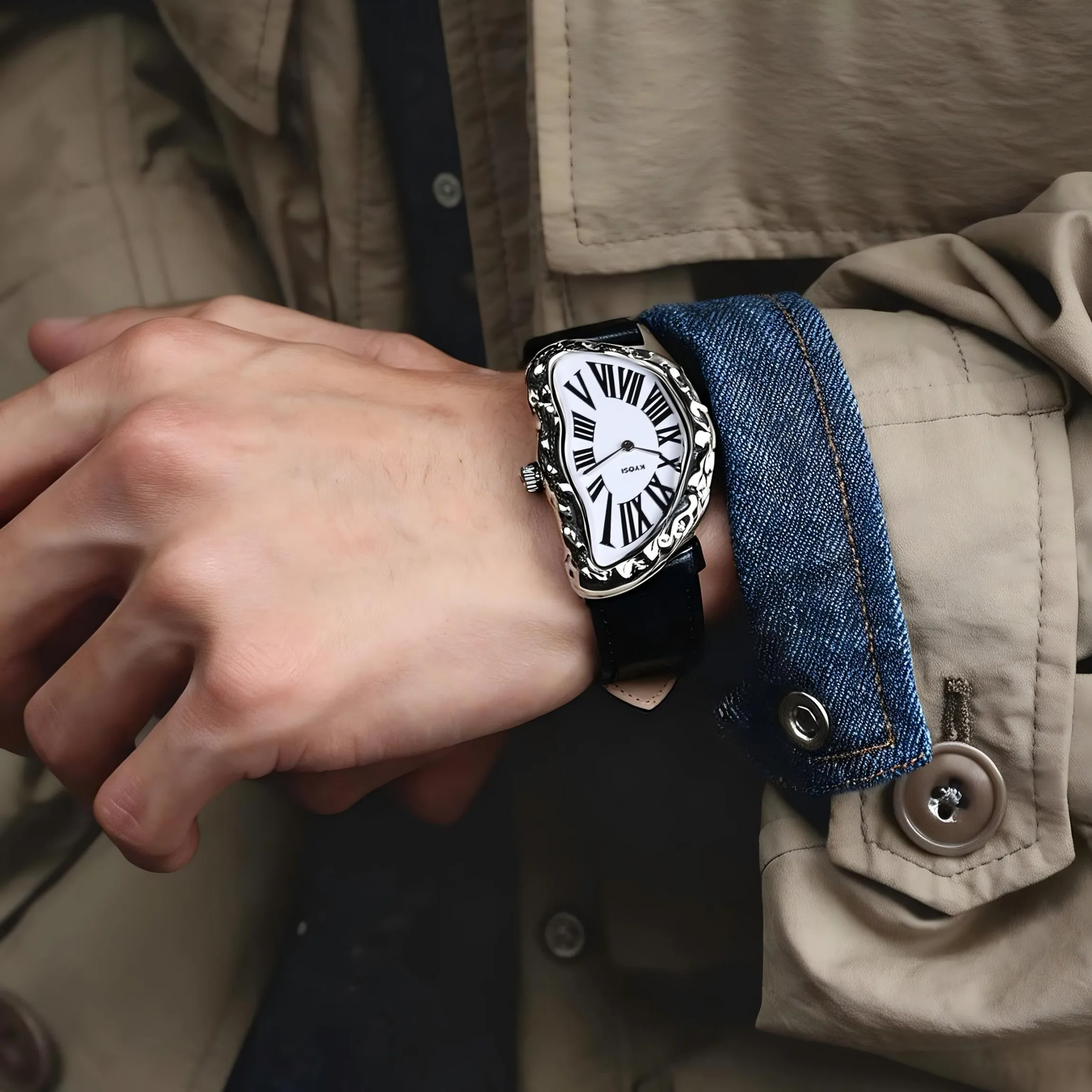 Altéra Quartz Men’s Watch Luxury Vintage Retro Creative Melted Time Asymmetrical Case Y2K Fashion Niche Watch
Altéra Quartz Men’s Watch Luxury Vintage Retro Creative Melted Time Asymmetrical Case Y2K Fashion Niche Watch