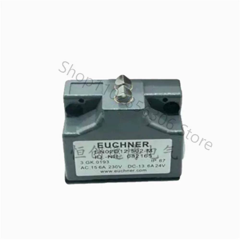 SN02D12 SN02R12-502-M Double Contact Combination Limit Travel Switch 2026 Year
SN02D12 SN02R12-502-M Double Contact Combination Limit Travel Switch 2026 Year