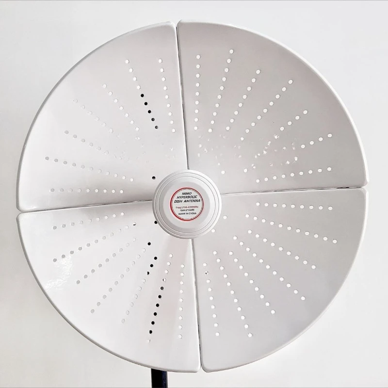 Wifi signal amplifier antenna 4g5g 1710-4200MHz 22dbi split aluminum alloy paraboloid
Wifi signal amplifier antenna 4g5g 1710-4200MHz 22dbi split aluminum alloy paraboloid