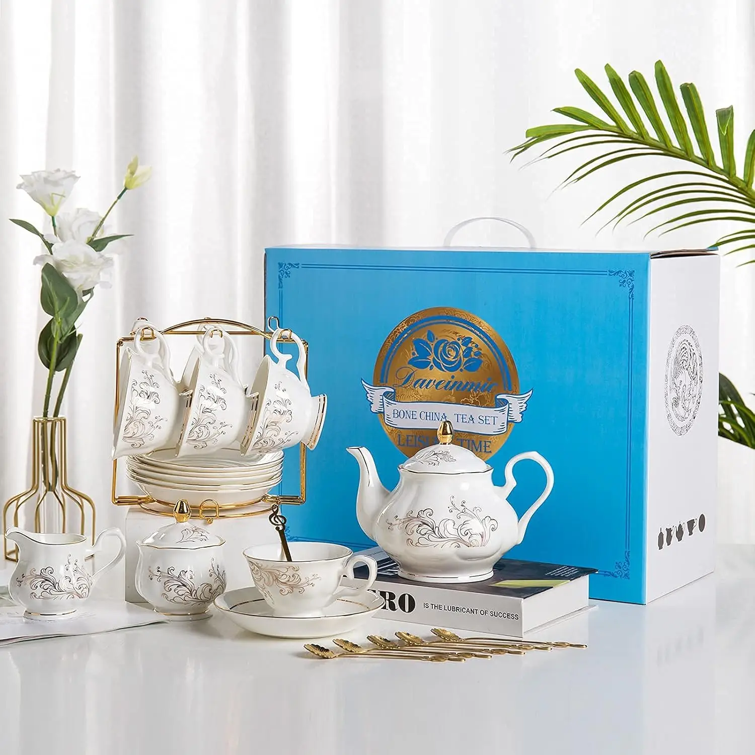 Tea Set 22 piece Porcelain ,Bone China for Adults,tea service 6 with ,White and Gold Gift Sets Home Party
Tea Set 22 piece Porcelain ,Bone China for Adults,tea service 6 with ,White and Gold Gift Sets Home Party