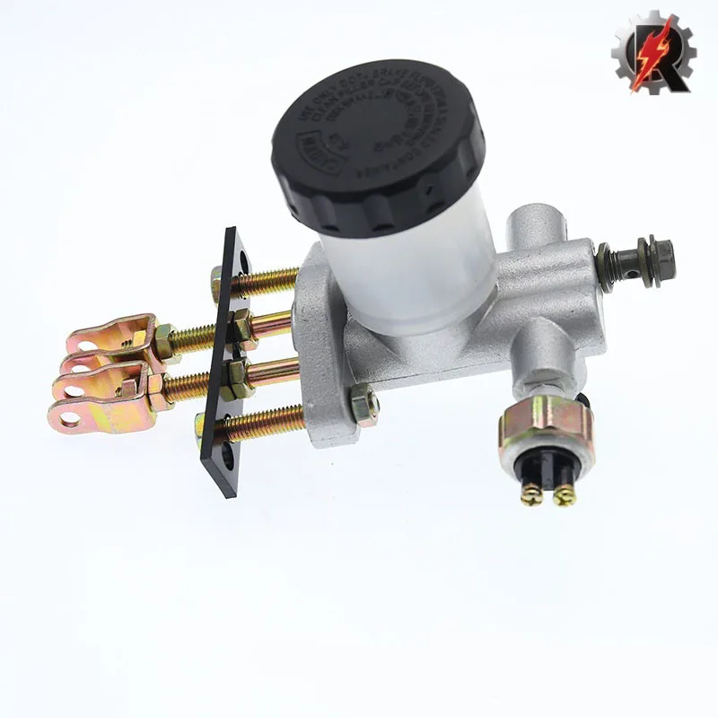 Go-kart brake pumps, dune buggy disc brakes, triple brake pumps, master cylinders, foot brake upper pumps, suitable for125-250cc
Go-kart brake pumps, dune buggy disc brakes, triple brake pumps, master cylinders, foot brake upper pumps, suitable for125-250cc