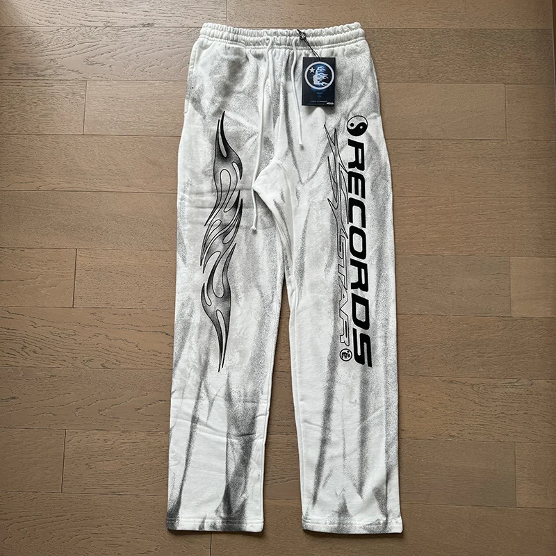 Retro Waed American Logo Print Hip Hop Loose Fce Straight Leg Casual Trousers Cotton Straight Leggings for Young Men
Retro Waed American Logo Print Hip Hop Loose Fce Straight Leg Casual Trousers Cotton Straight Leggings for Young Men