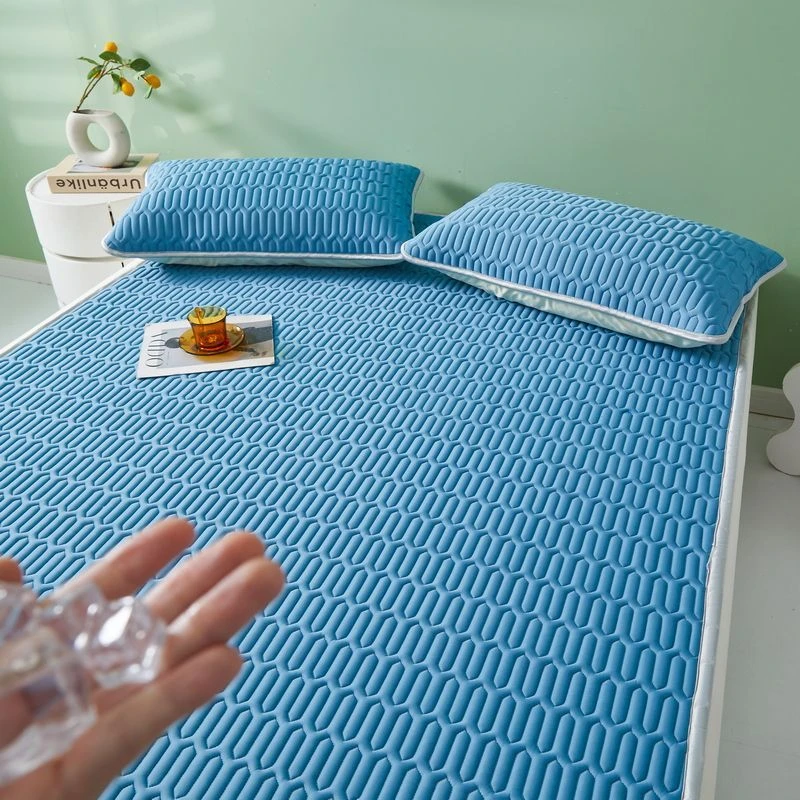 2/3pcs Cool Latex Mat Set Summer Comfortable Breathable Mat and Pillowcase Home Hotel Dormitory Bedroom Bedding Sets Component
2/3pcs Cool Latex Mat Set Summer Comfortable Breathable Mat and Pillowcase Home Hotel Dormitory Bedroom Bedding Sets Component