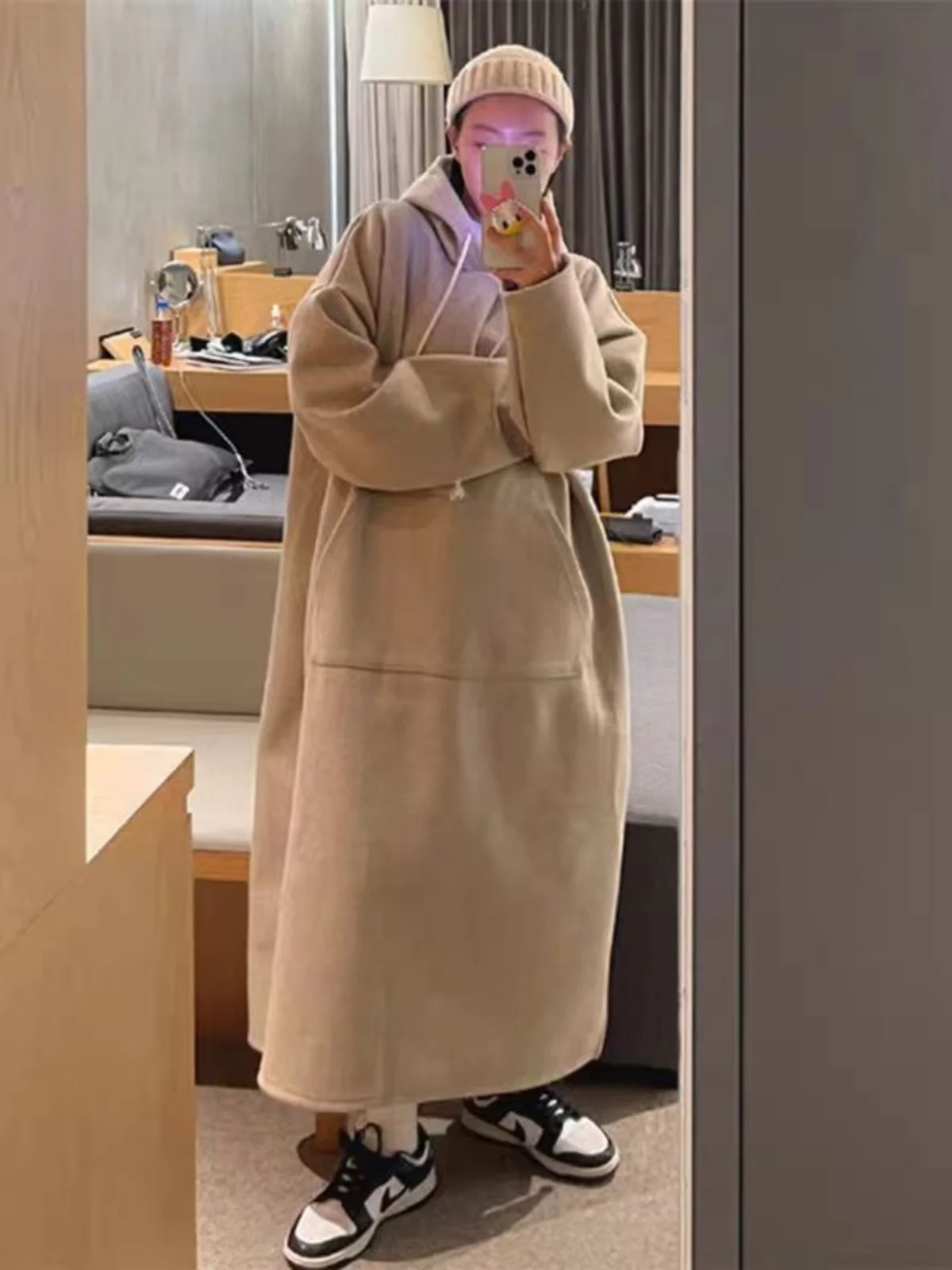 Spring Autumn New Hooded Sweatirt Dr Women's Knee-Length Korean Loose plus Size Casual Versatile Sweatirt
Spring Autumn New Hooded Sweatirt Dr Women's Knee-Length Korean Loose plus Size Casual Versatile Sweatirt