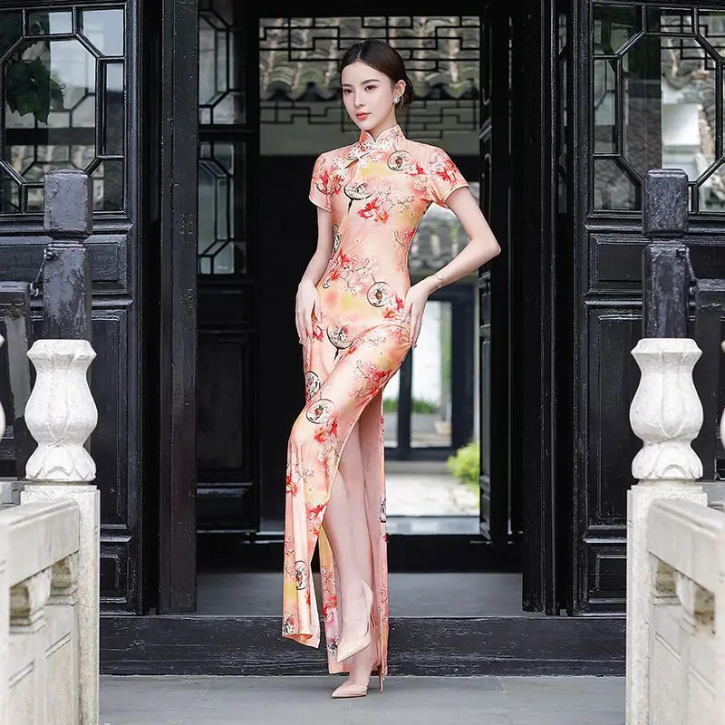 Elastic 6 Colors Women Plus Size Long Cheongsam Short Sleeve Vintage Summer Dress New Chinese Style Costumes Elegant Dress 
Elastic 6 Colors Women Plus Size Long Cheongsam Short Sleeve Vintage Summer Dress New Chinese Style Costumes Elegant Dress